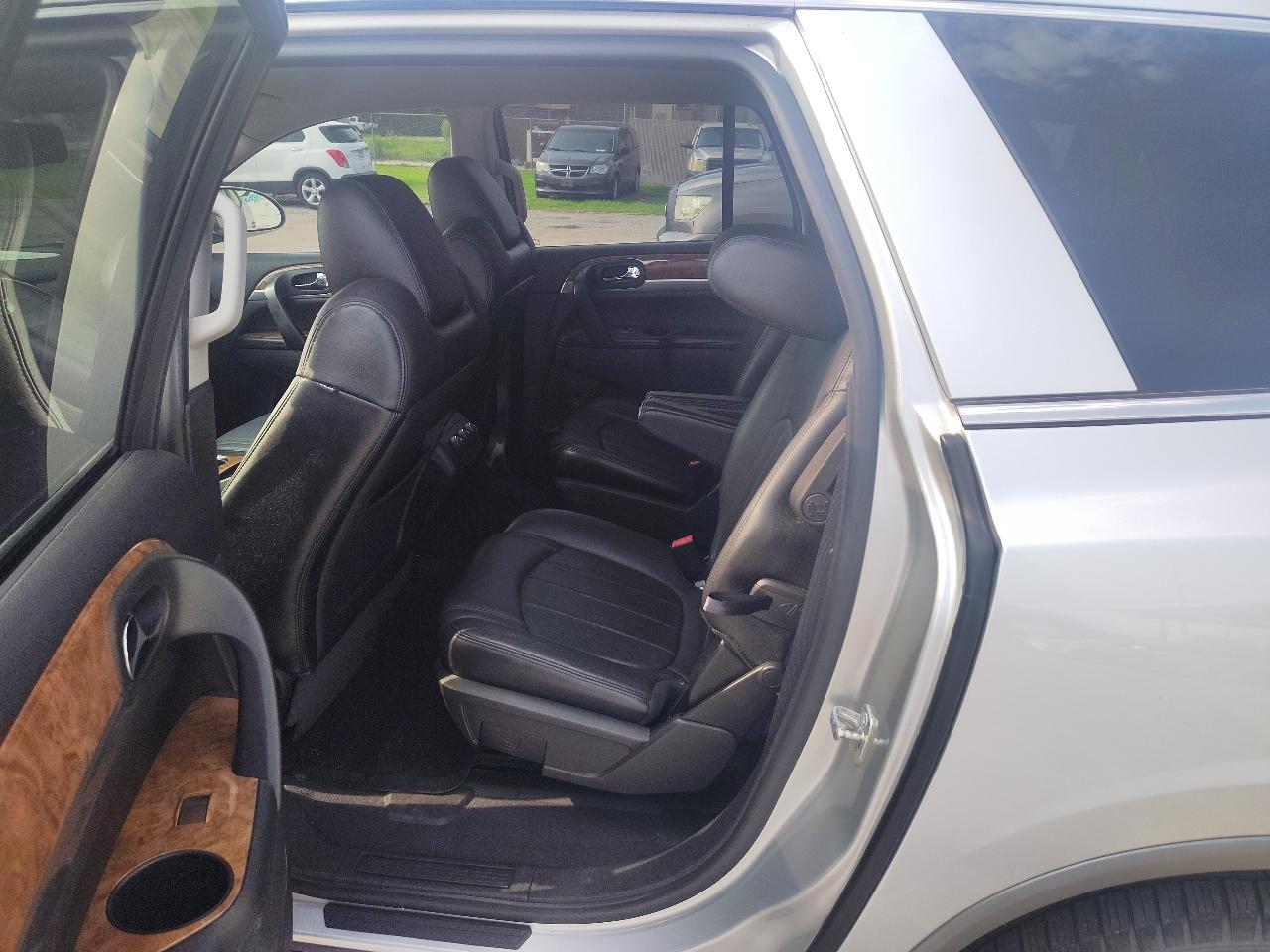 Buick Enclave CXL-1 FWD 2011