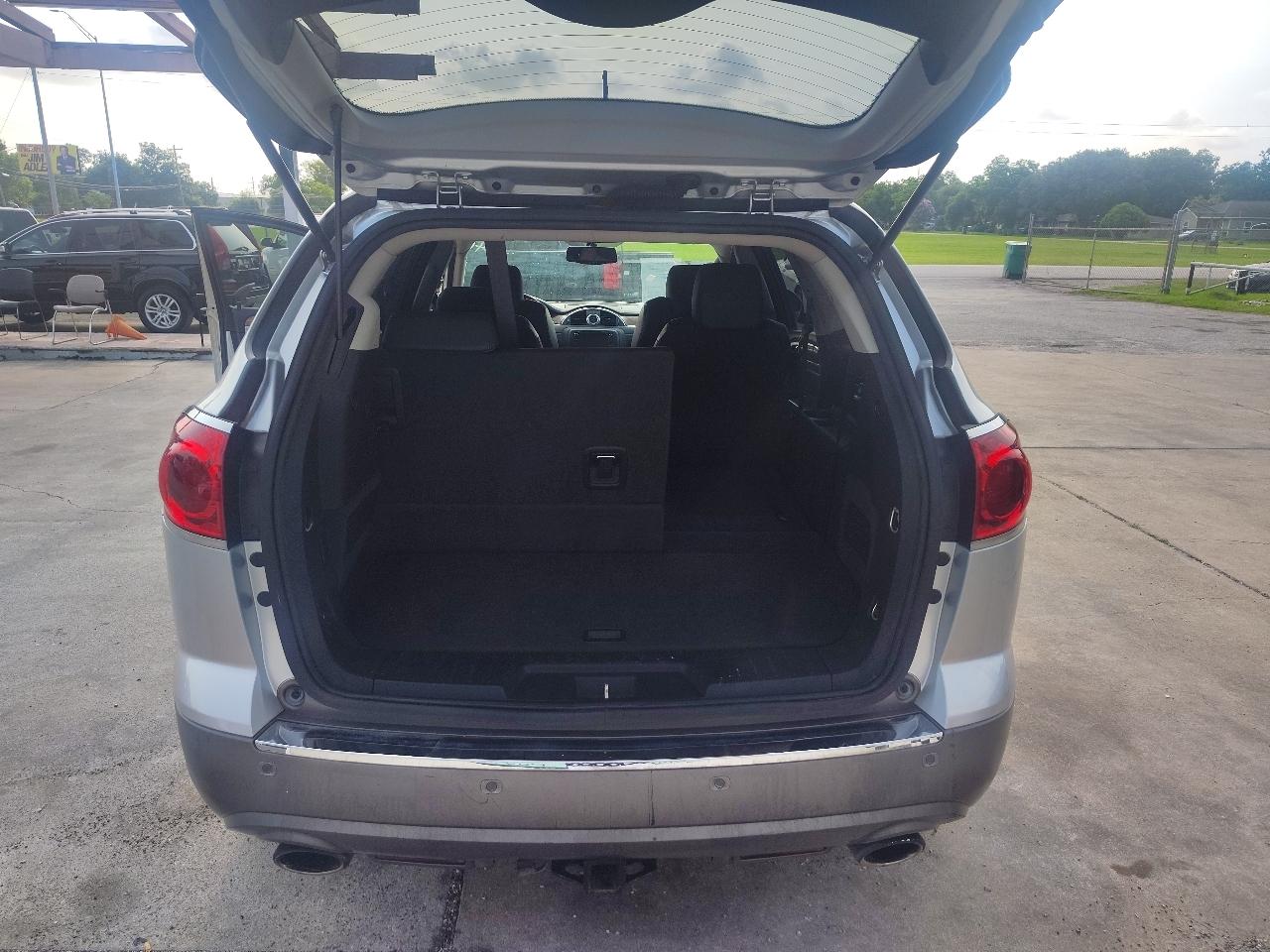 Buick Enclave CXL-1 FWD 2011