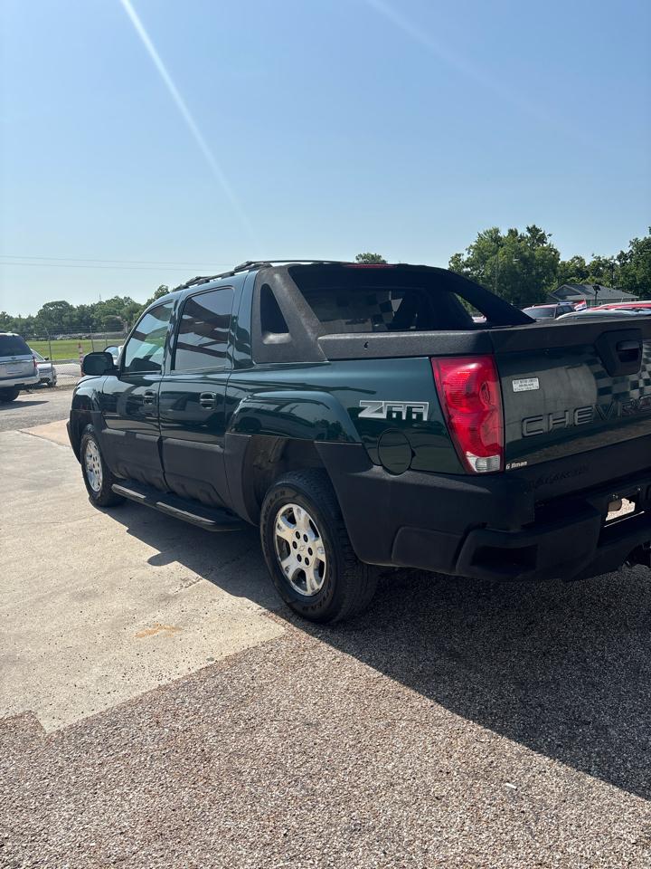 Chevrolet Avalanche 1500 2WD 2003
