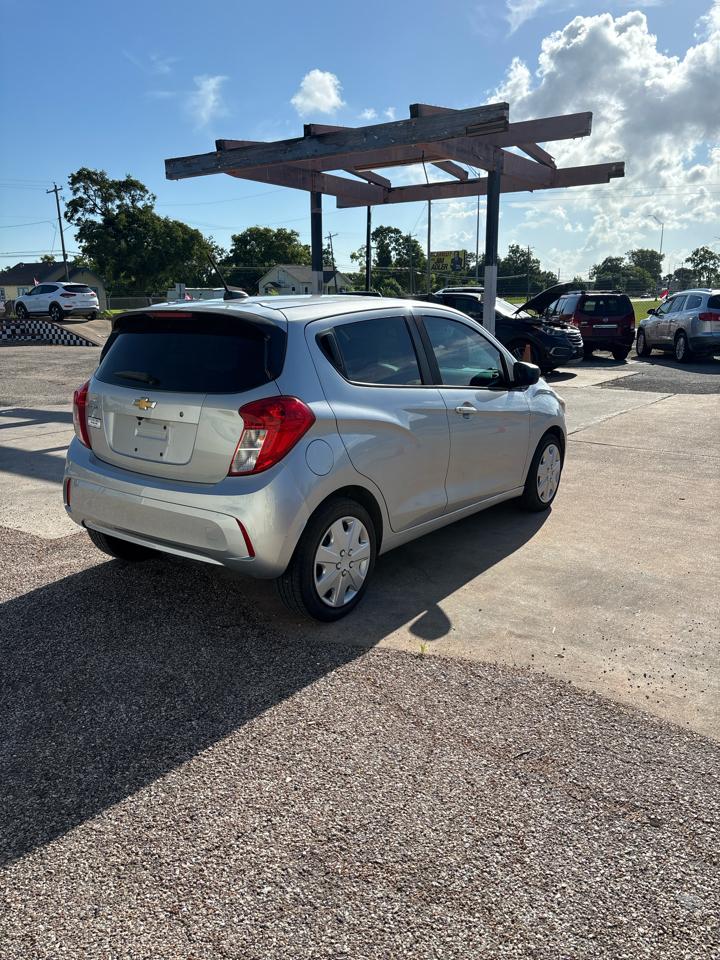 Chevrolet Spark LS CVT 2018