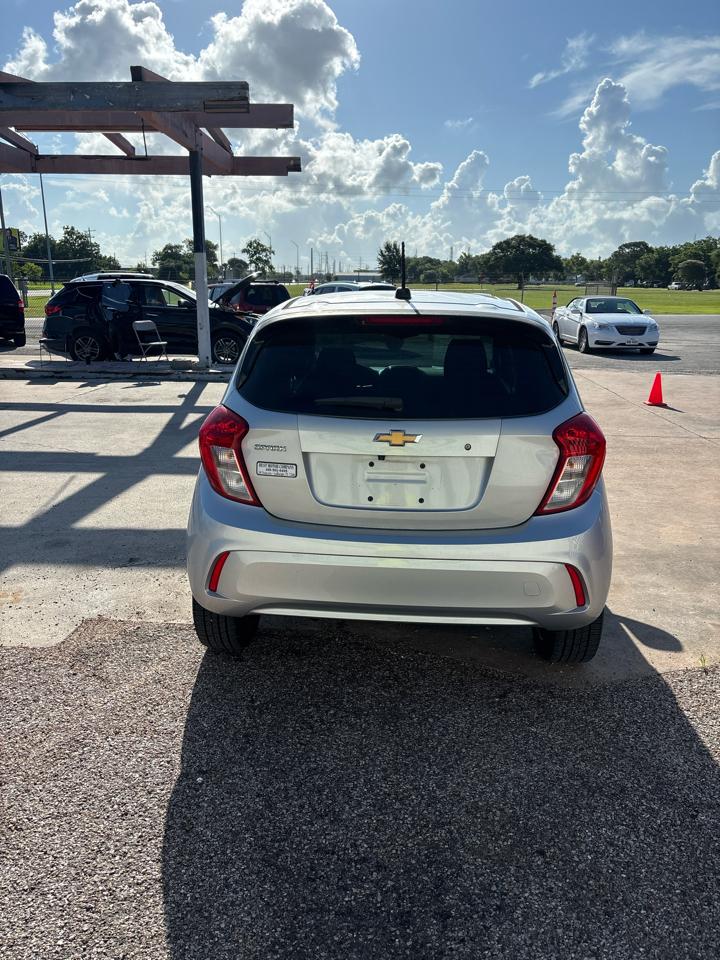 Chevrolet Spark LS CVT 2018