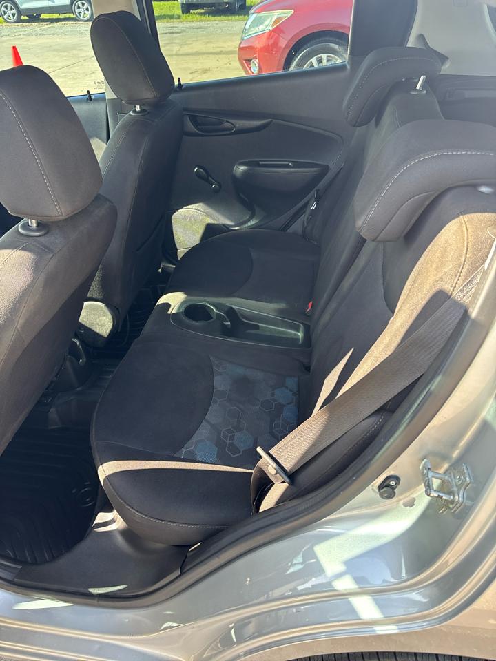 Chevrolet Spark LS CVT 2018