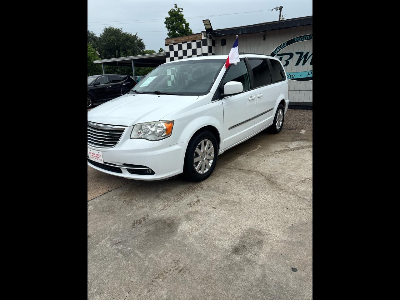 2016 Chrysler Town & Country Touring
