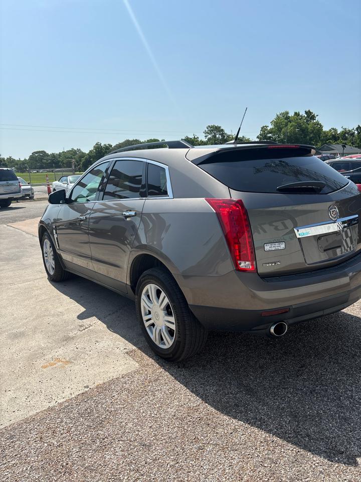 Cadillac SRX Base 2012