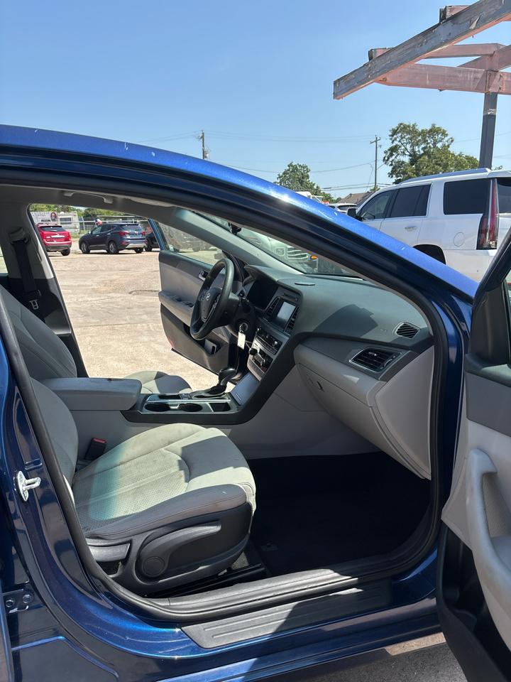 Hyundai Sonata SE 2017