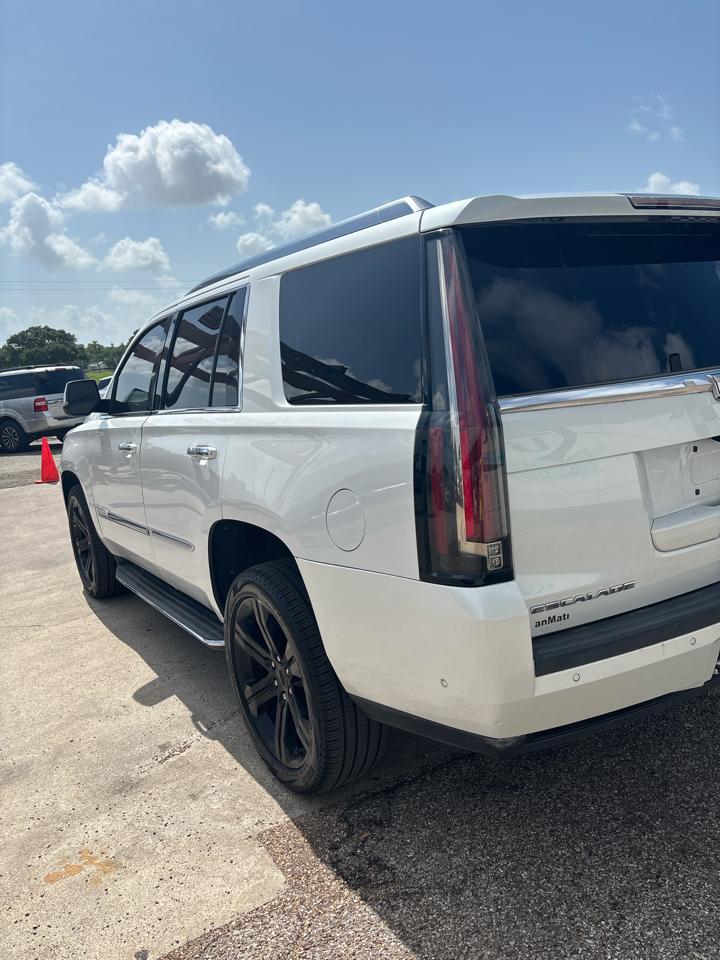Cadillac Escalade Luxury 4WD 2019