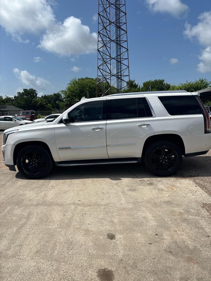 Cadillac Escalade Luxury 4WD 2019
