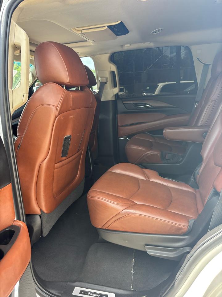 Cadillac Escalade Luxury 4WD 2019