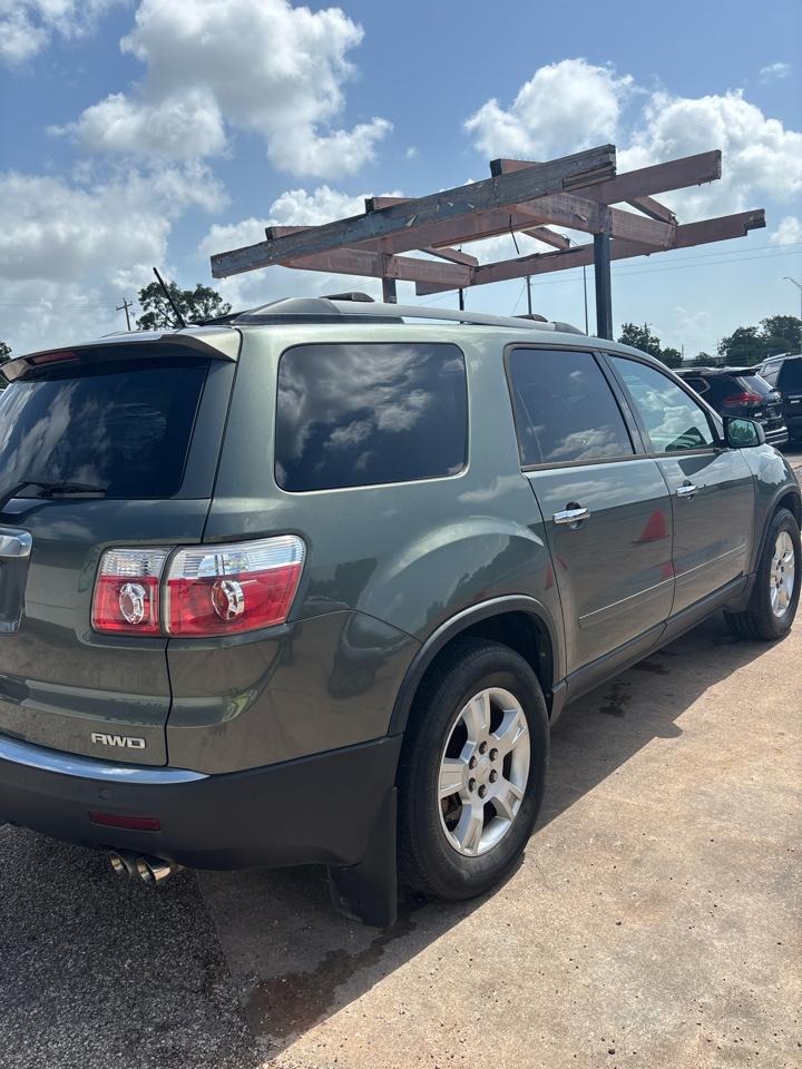 GMC Acadia SLE-2 AWD 2011