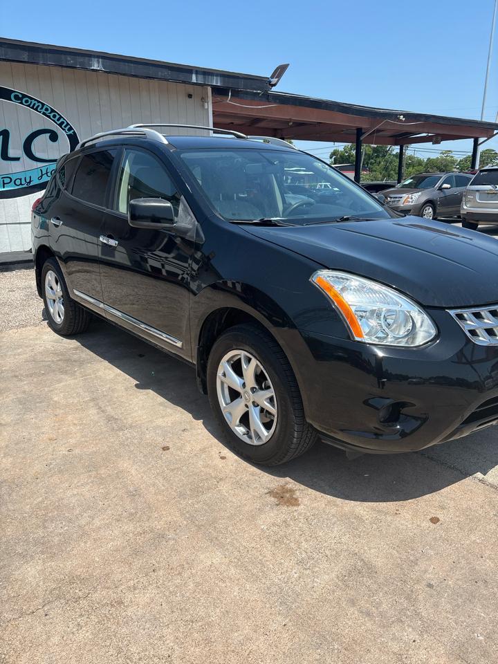 Nissan Rogue S 2WD 2011
