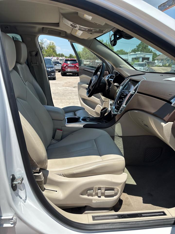 Cadillac SRX Luxury Collection FWD 2015