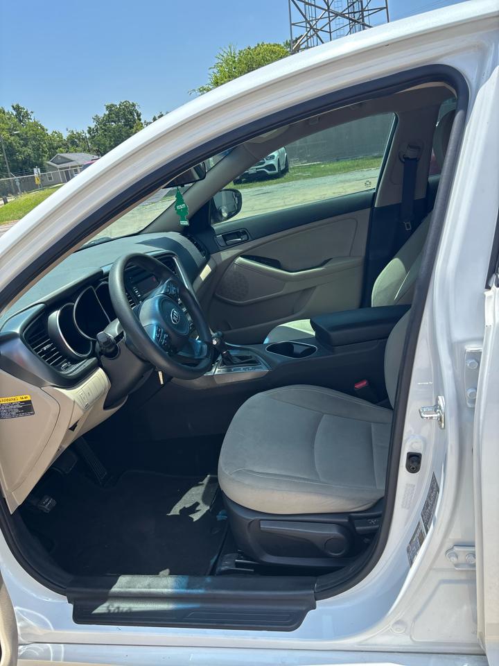 Kia Optima LX 2014