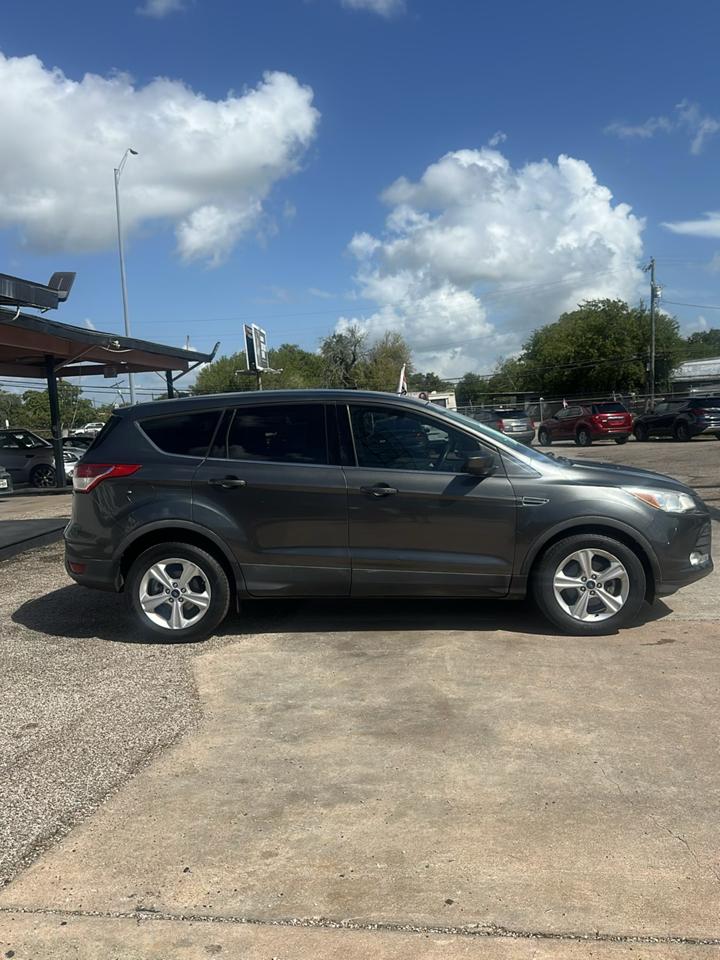 Ford Escape SE FWD 2015