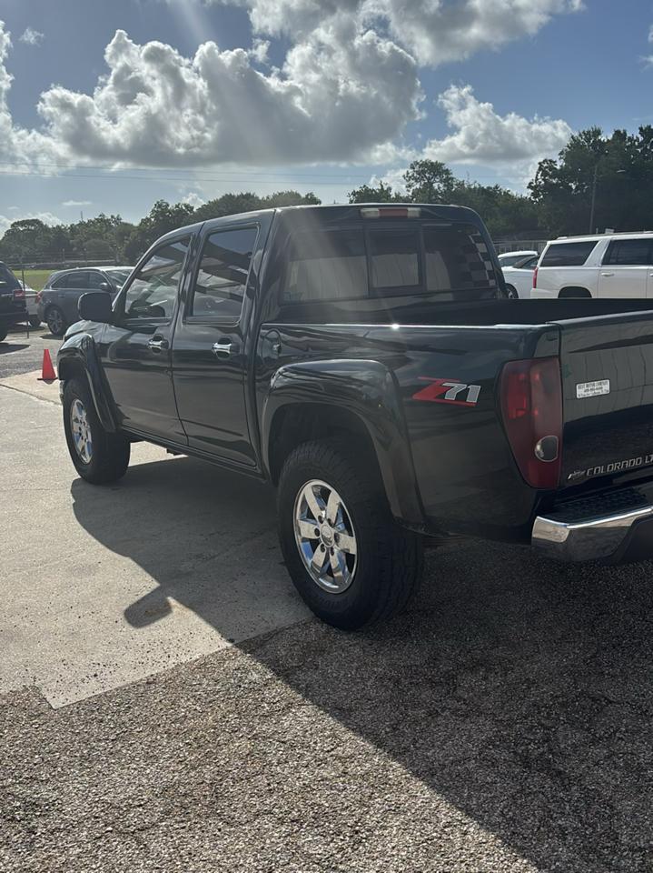 Chevrolet Colorado 2LT Crew Cab 2WD 2011