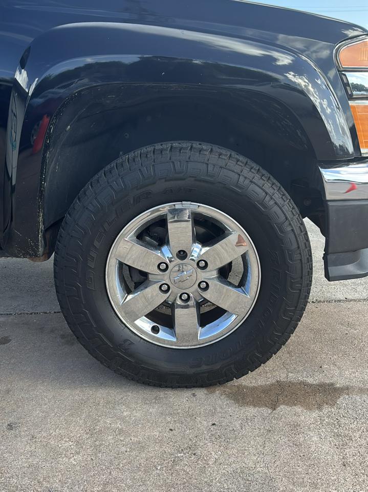 Chevrolet Colorado 2LT Crew Cab 2WD 2011