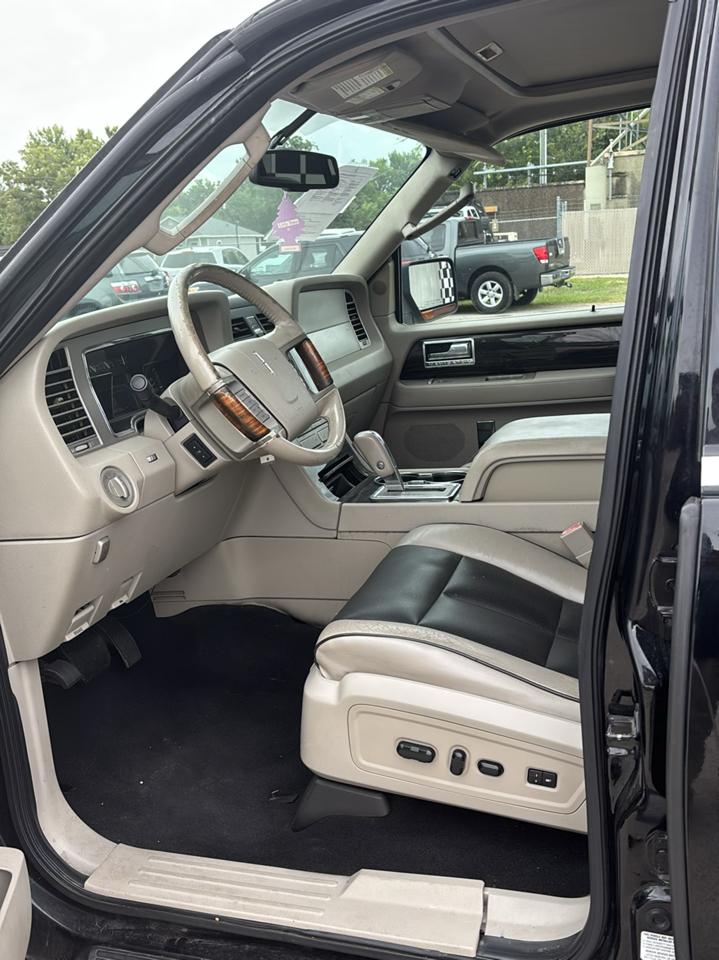 Lincoln Navigator 2WD 2008