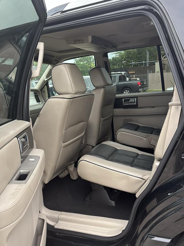 Lincoln Navigator 2WD 2008