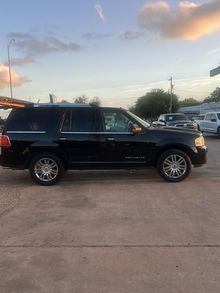 Lincoln Navigator 2WD 2008