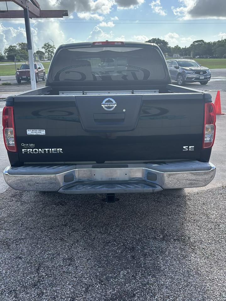 Nissan Frontier LE Crew Cab 2WD 2006