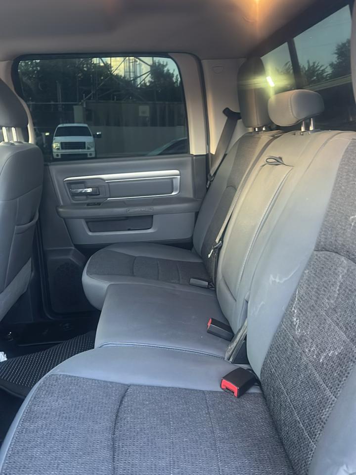 RAM 1500 SLT Crew Cab SWB 4WD 2014