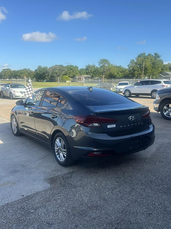 Hyundai Elantra Limited 2020
