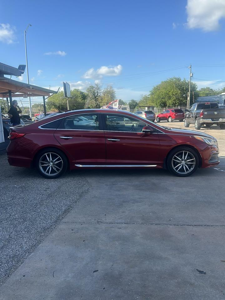 Hyundai Sonata Sport 2.0T 2015