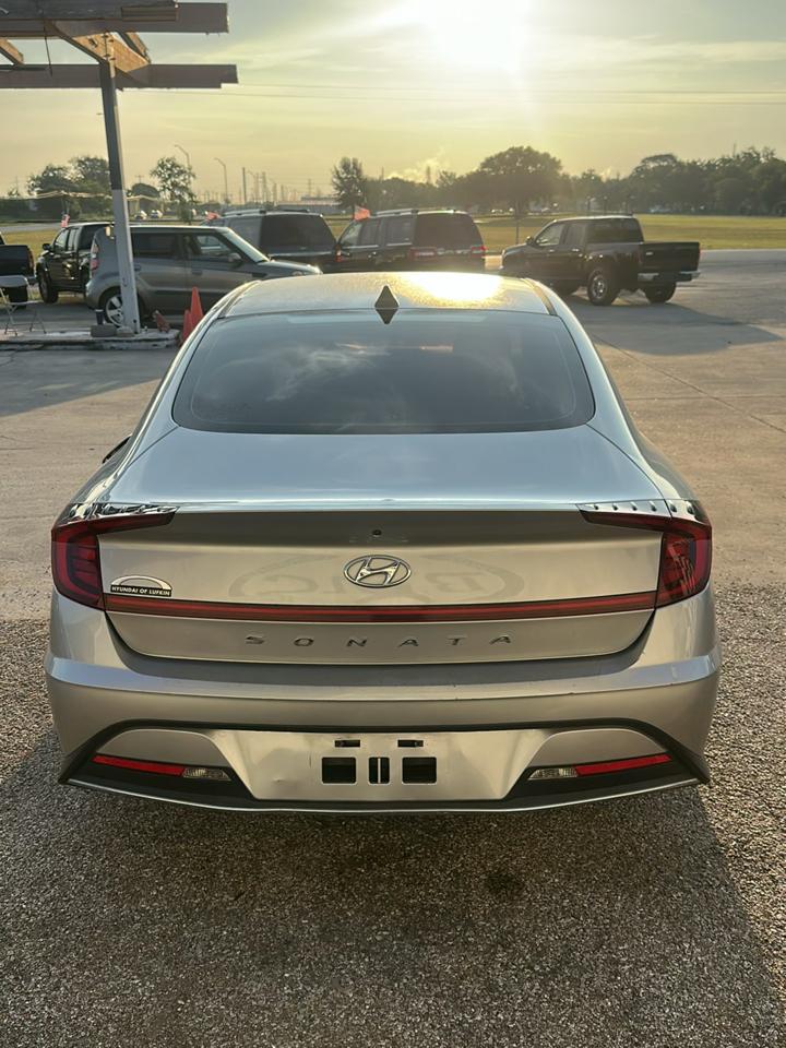 Hyundai Sonata SE 2021