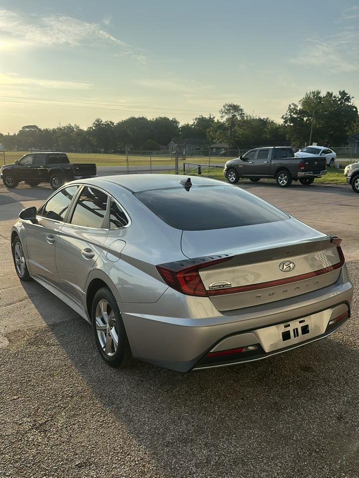 Hyundai Sonata SE 2021