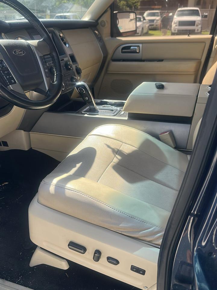 Ford Expedition EL Limited 2WD 2015