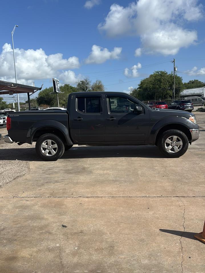 Nissan Frontier S Crew Cab 2WD 2011