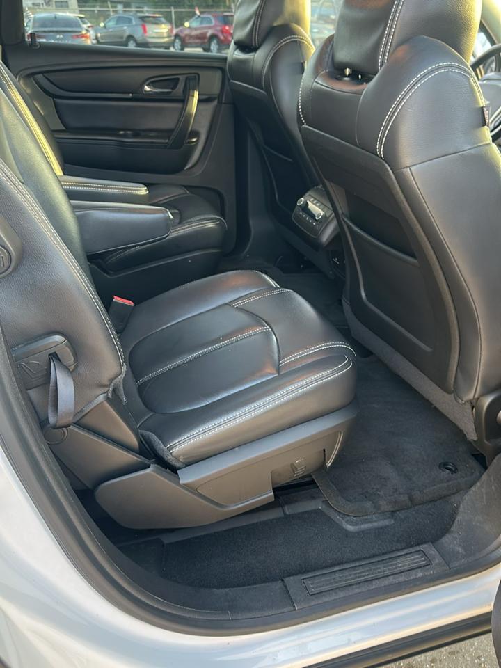 Chevrolet Traverse 1LT FWD 2016