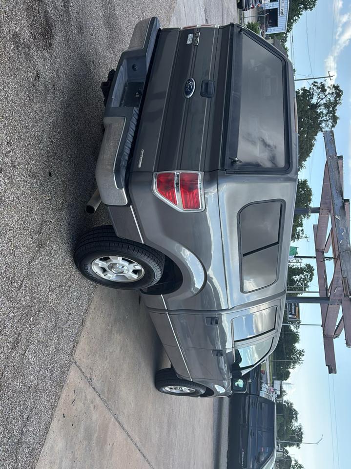 Ford F-150 XL SuperCrew 5.5-ft. Bed 2WD 2011