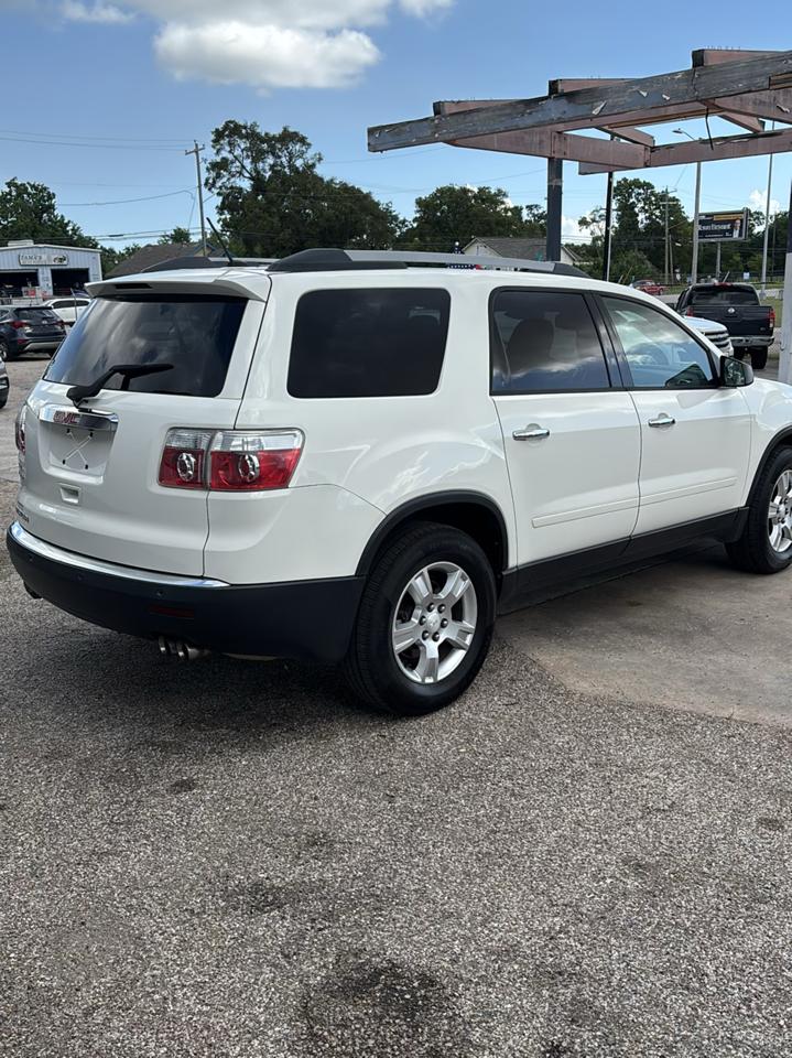 GMC Acadia SLE-2 FWD 2011