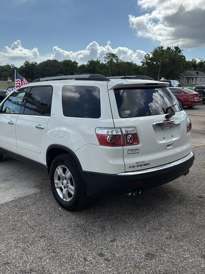 GMC Acadia SLE-2 FWD 2011