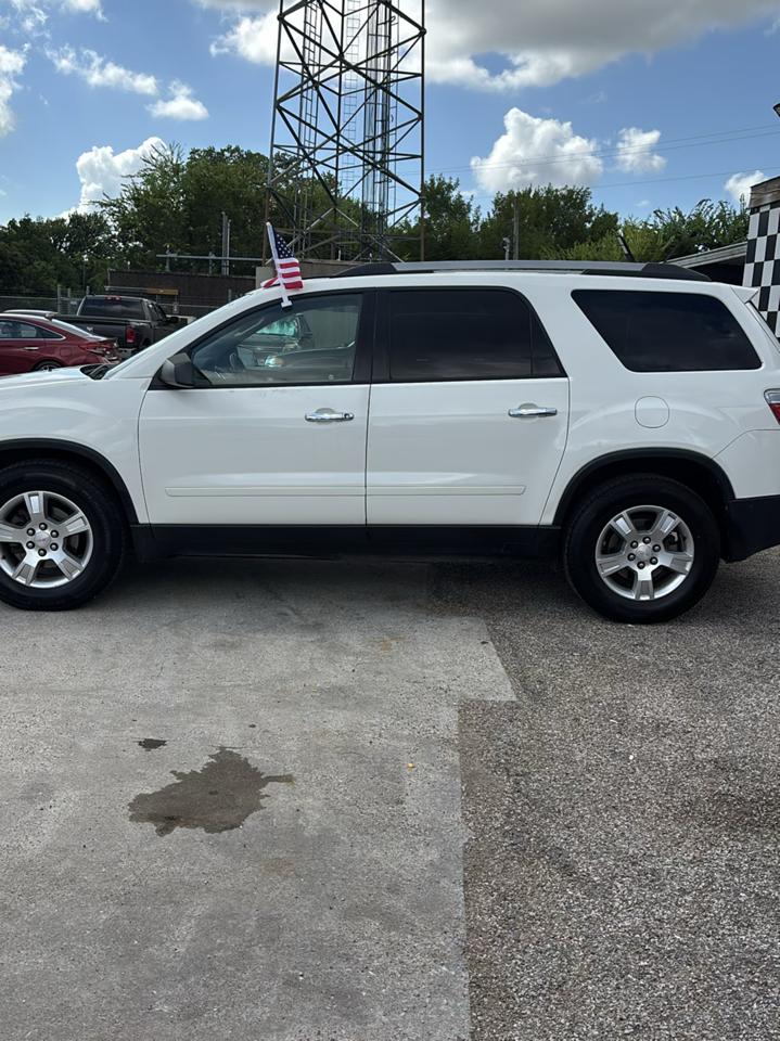 GMC Acadia SLE-2 FWD 2011
