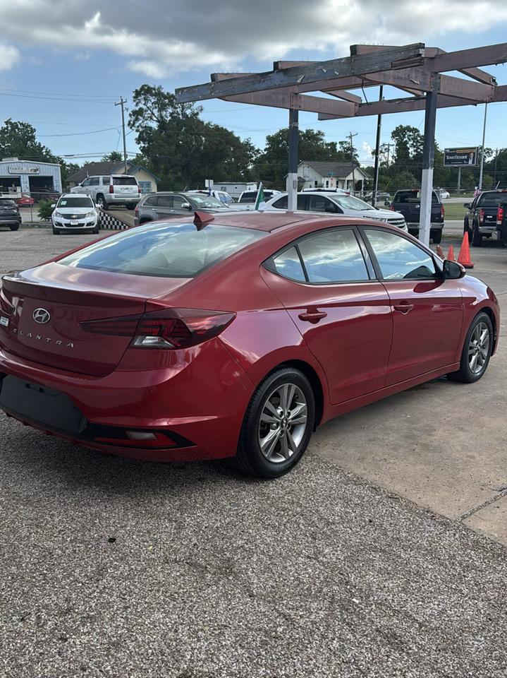 Hyundai Elantra Limited 2019