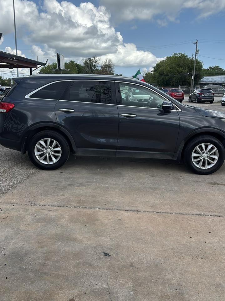 Kia Sorento LX 2WD 2017