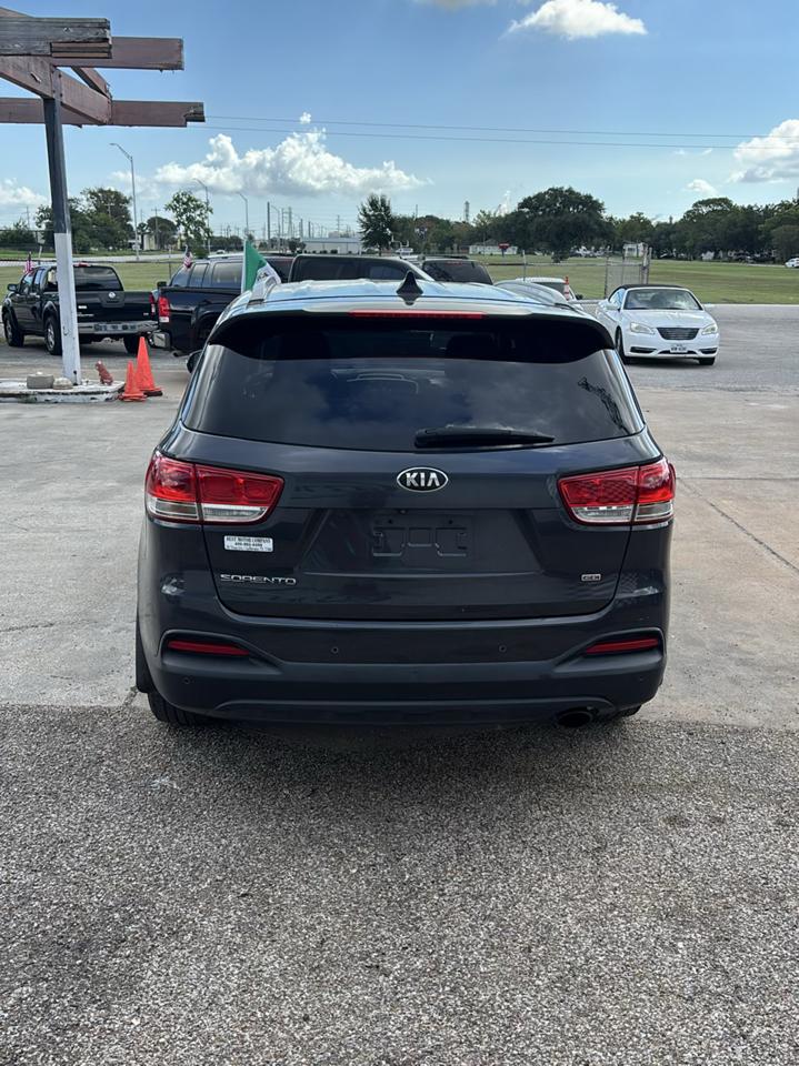 Kia Sorento LX 2WD 2017