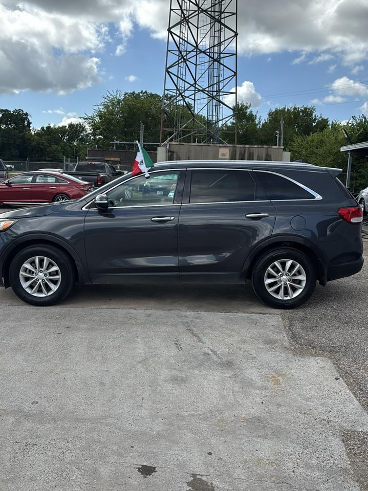 Kia Sorento LX 2WD 2017