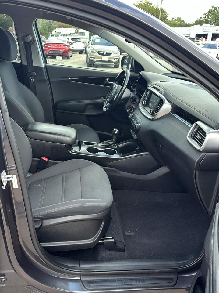 Kia Sorento LX 2WD 2017