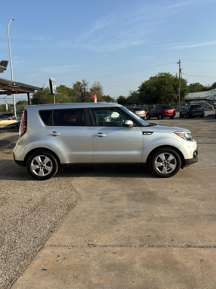 Kia Soul Base 6A 2019
