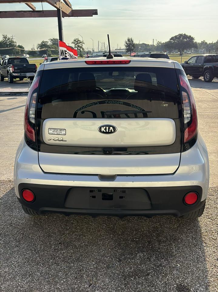 Kia Soul Base 6A 2019