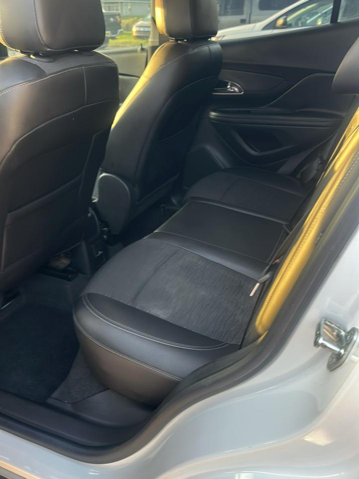 Buick Encore Convenience FWD 2015