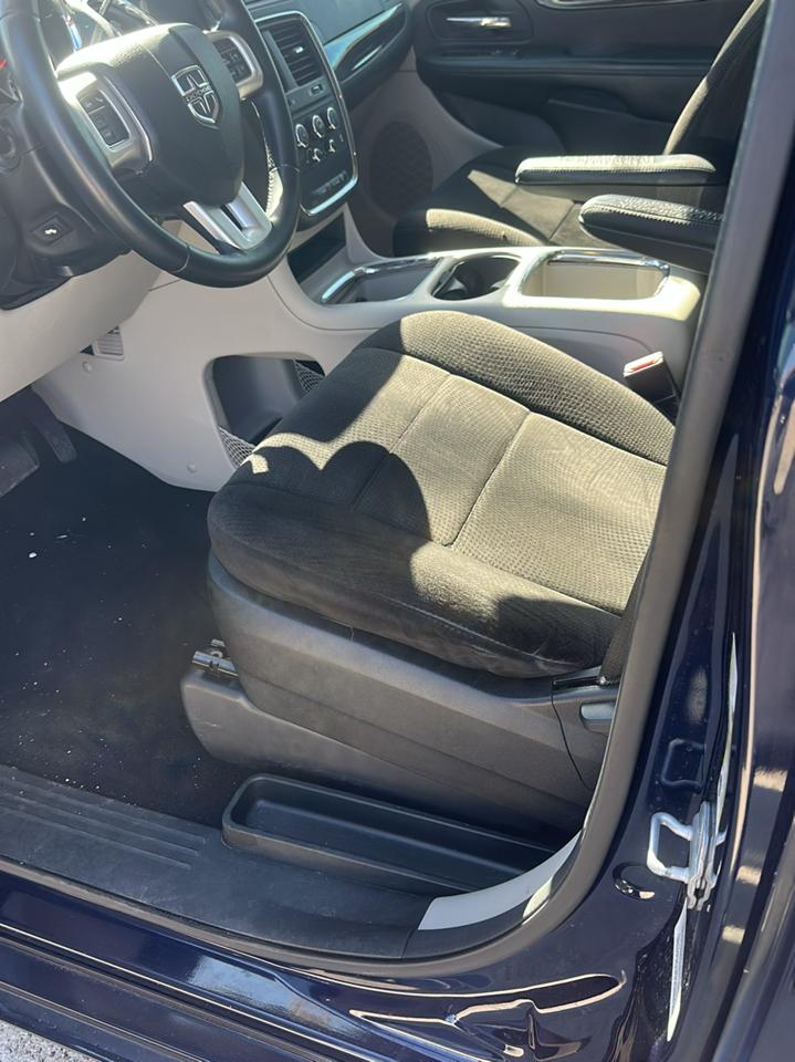 Dodge Grand Caravan SXT 2013