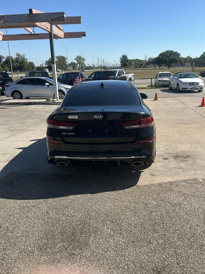 Kia Optima LX 2020