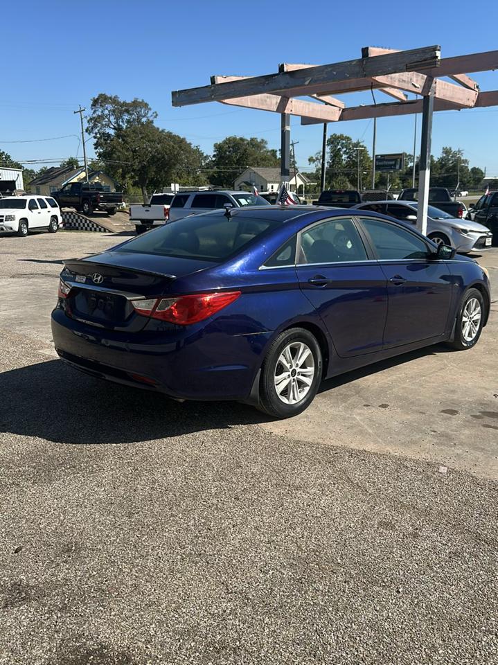 Hyundai Sonata GLS 2013