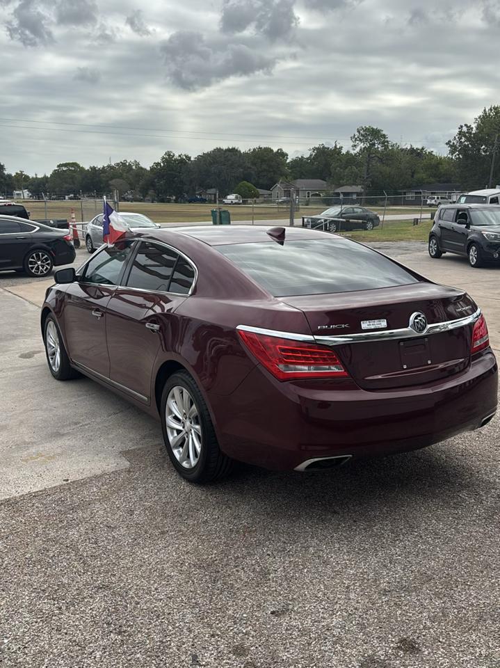 Buick LaCrosse Base 2016