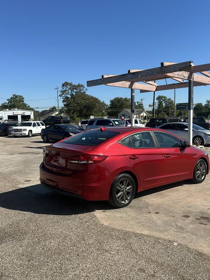 Hyundai Elantra Limited 2018