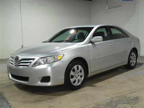 2010 Toyota Camry SE 6-Spd MT