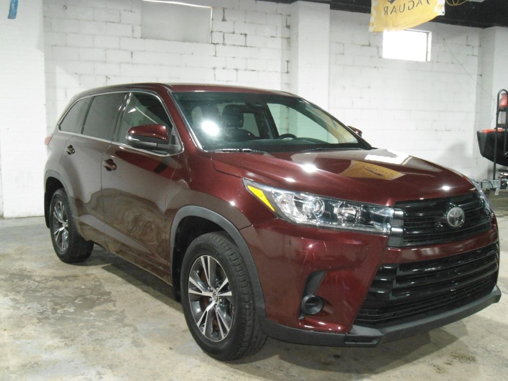 Toyota Highlander LE Plus AWD V6 2018